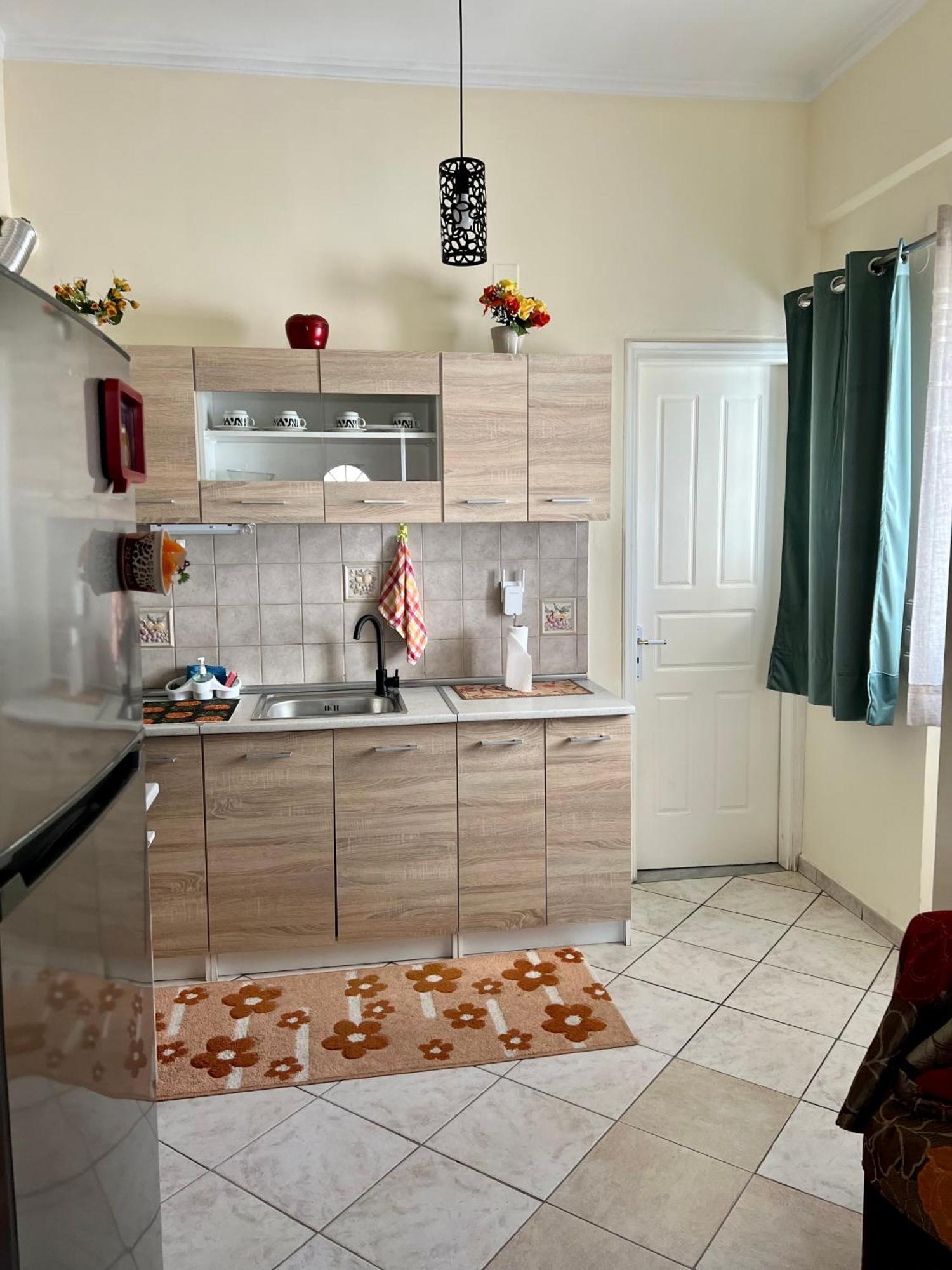 And Apartment Aigio